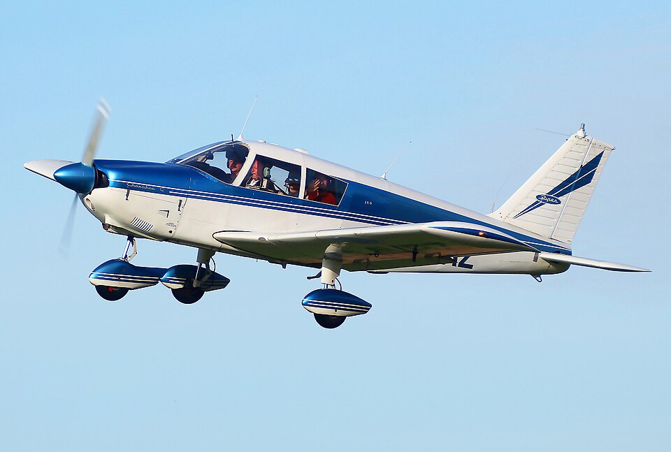 cherokee 180